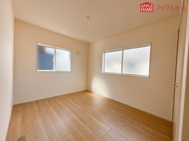 [新築住宅] 東松山市六軒町 全3棟の洋室