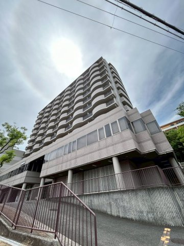 デメテル高取台の外観