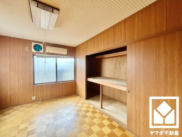 伏見区深草願成町の寝室