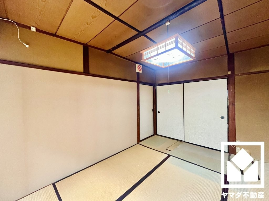 伏見区深草願成町の和室