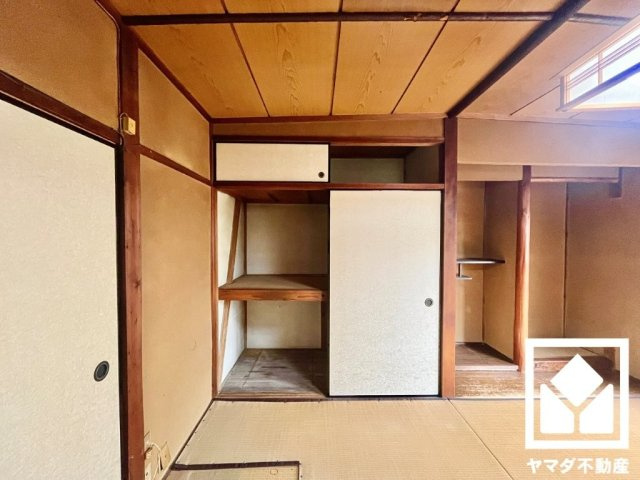 伏見区深草願成町の収納