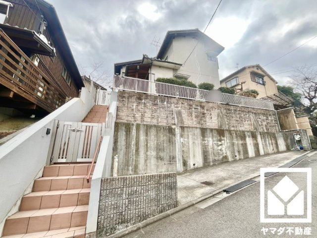 伏見区深草願成町の外観