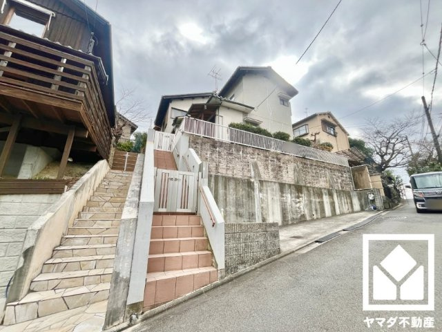 伏見区深草願成町の外観