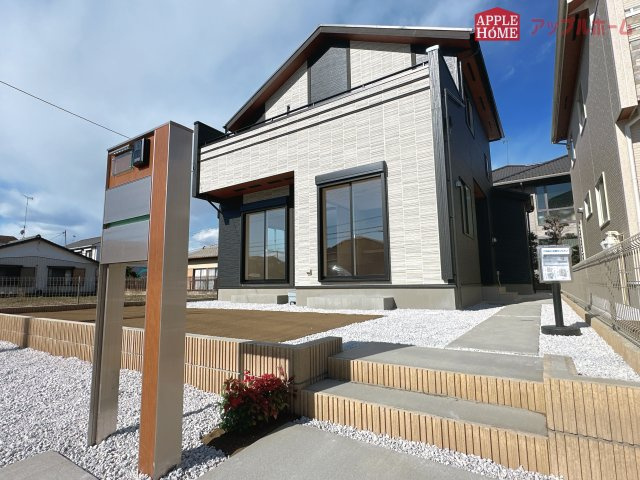 [新築住宅] 東松山市六軒町 全3棟の外観|周辺環境にも恵まれた好立地☆日当たり良好×子育てしやすい環境です！いつでもお気軽にお問合せOKです！TEL「0120-466263」