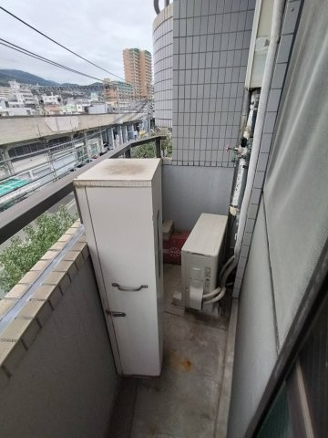 ジュネス六甲道のバルコニー