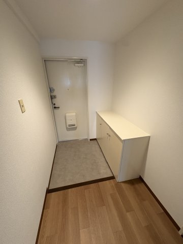 デメテル高取台の玄関