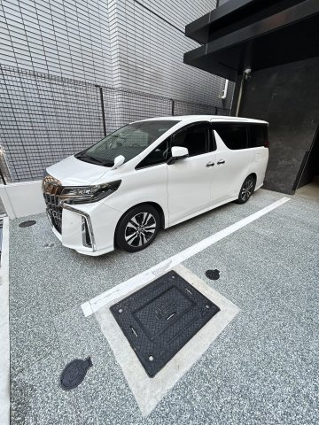 ソルティア大手前の駐車場