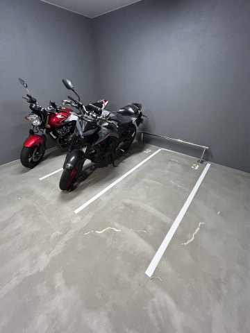 ソルティア大手前の駐車場