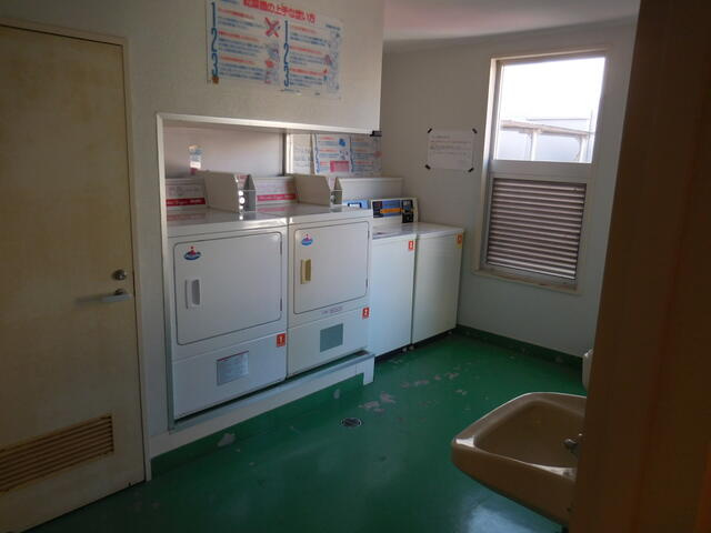 アスタック壱番館のその他共用部分|コインランドリー