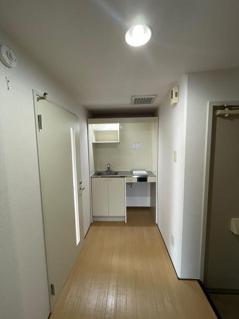 アスタック壱番館の居間・リビング