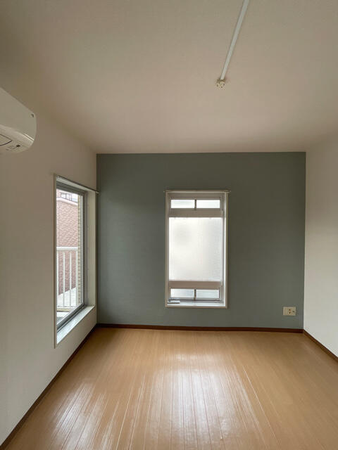 アスタック壱番館の寝室|右洋室