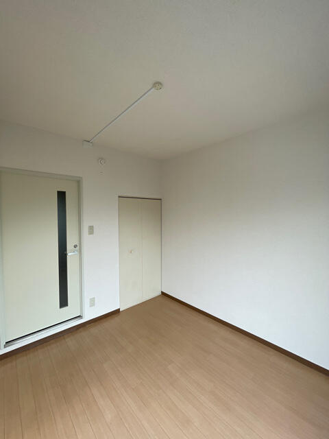 アスタック壱番館の居間・リビング