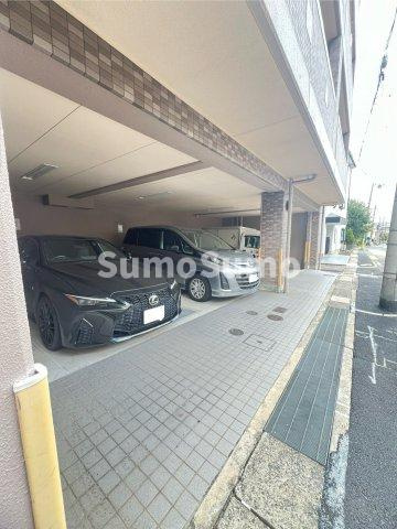 パインテール御影の駐車場|駐車場完備です
