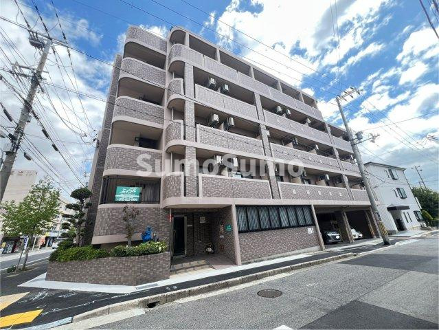 パインテール御影の外観|外観は落ち着いています