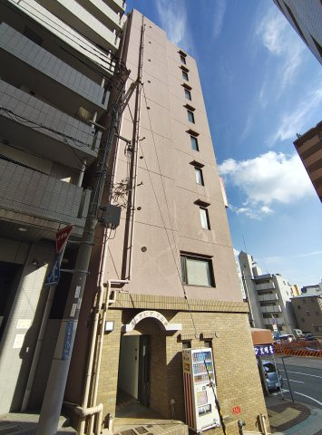 パークピア下山手の外観