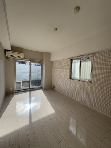 ネロエスパジオの居間・リビング