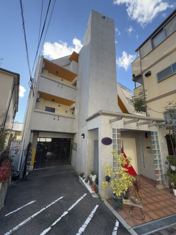 ネロエスパジオの外観