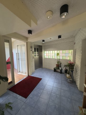 ネロエスパジオのロビー