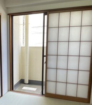 杉並区堀ノ内３丁目の賃貸マンションのバルコニー