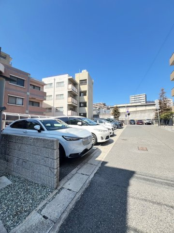 パインリッチⅠの駐車場