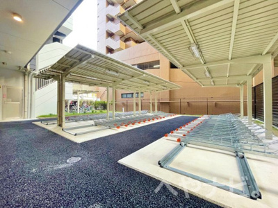 【その他共用部分】 | プレサンス高畑ルミア | ★駐輪場※シリーズ物件写真