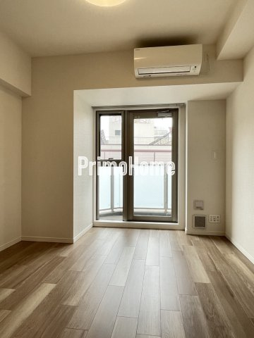 ウエルカーサ文京湯島の洋室