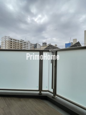 ウエルカーサ文京湯島のバルコニー