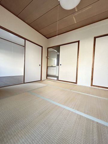 スカイハイツ五和の寝室