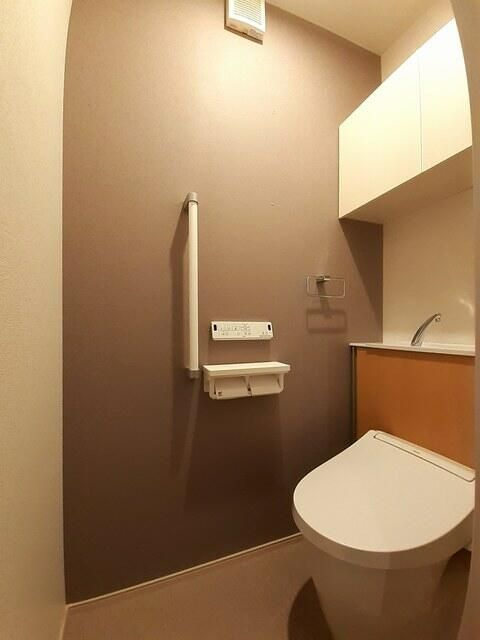 メゾンアイティーサンシャインのトイレ