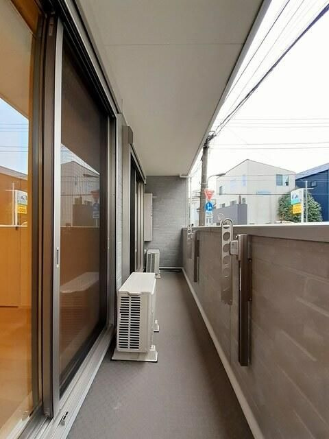 メゾンアイティーサンシャインのバルコニー