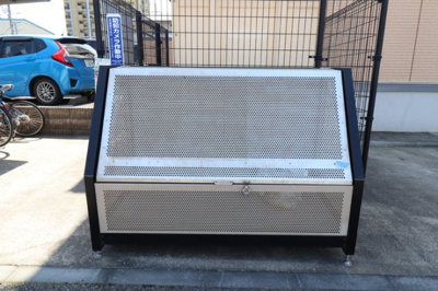 【その他共用部分】 | Ｂｒｅｚｚａ | ゴミストッカー