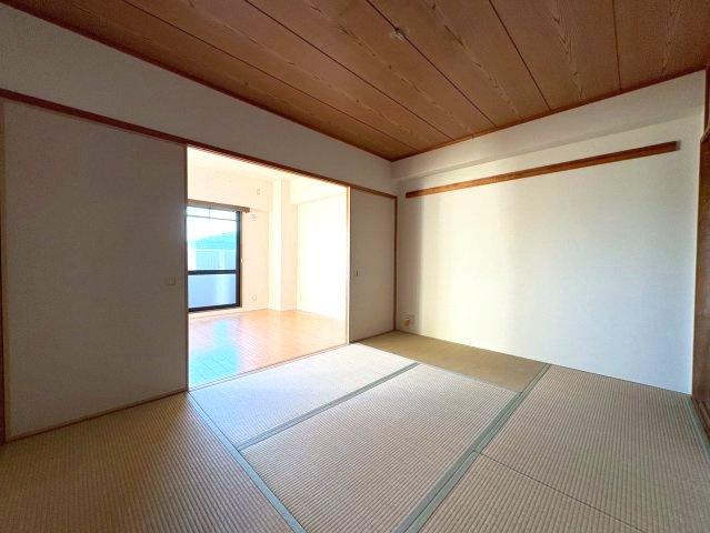 ロイヤルハイツ藤井寺の和室