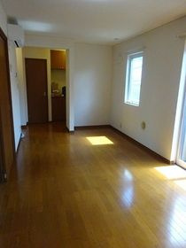 【居間・リビング】 | ベルカーサ岡本