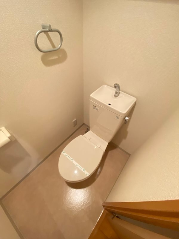 プレサンス神戸駅前グランツのトイレ
