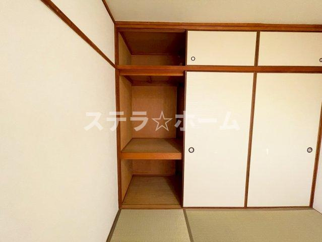 山手台4 中古テラスハウスの収納|専用の収納スペースです
