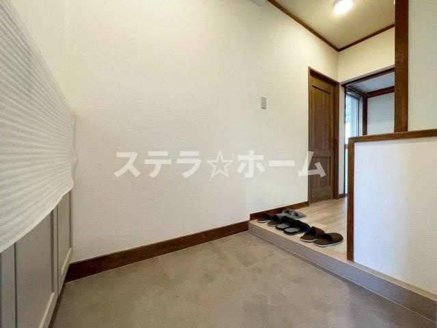 山手台4 中古テラスハウスの玄関|玄関です