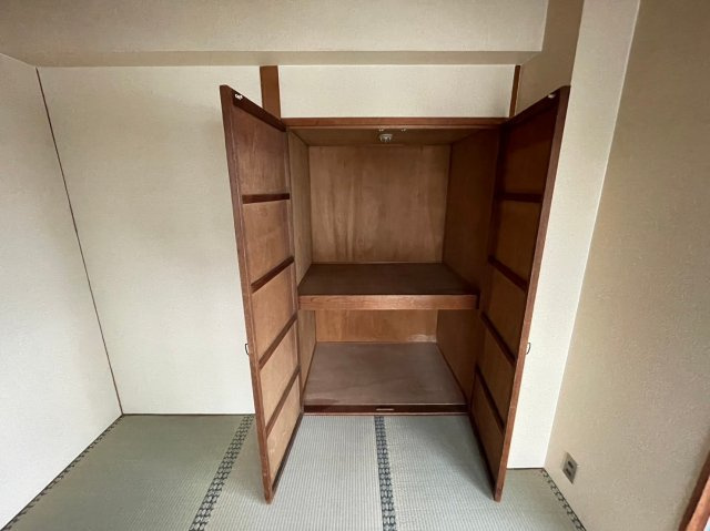 レジデンス　ドゥ・ルウエストの収納