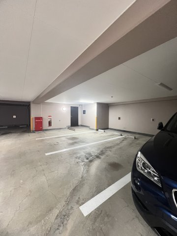 プリメーラリヨンの駐車場