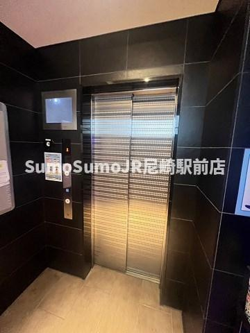 プレサンス塚本駅前のその他共用部分|外はこのようになっています