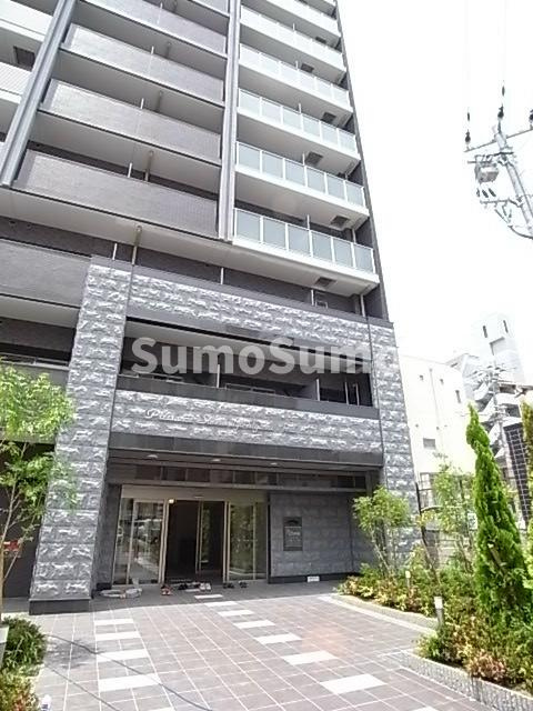 プレサンス三宮東フィールのエントランス