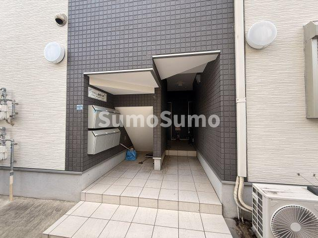 プライム御影本町のエントランス