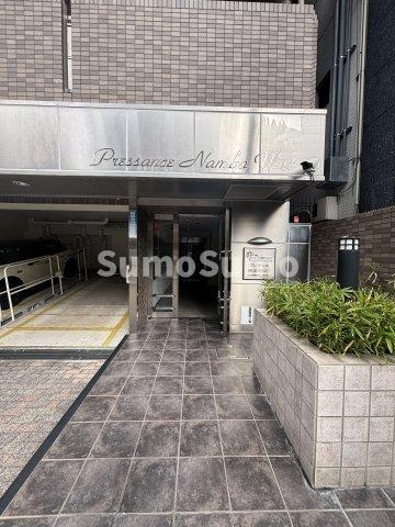 プレサンス難波WESTのエントランス|建物の内部です