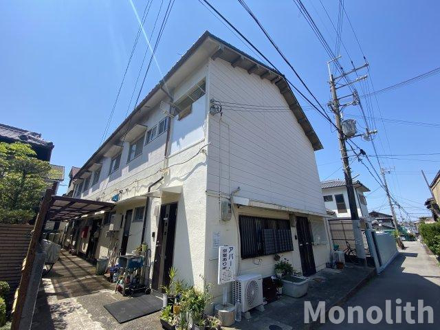 和泉市黒鳥町３丁目のアパートの外観