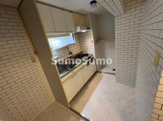 パラツィーナ立花のキッチン