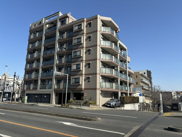 ライオンズヴィアーレ多摩永山の画像