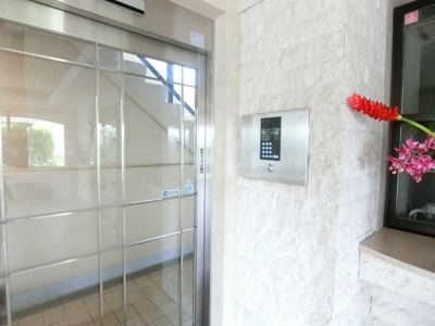 【エントランス】 | ジェイジルＢ