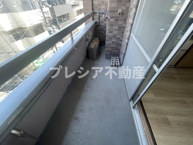奥野ビルの洗面所