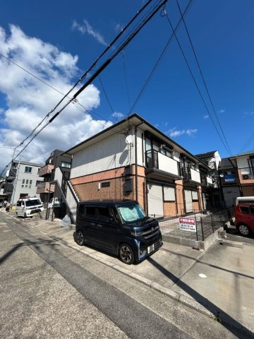 ビーラインミフネ1号館の外観