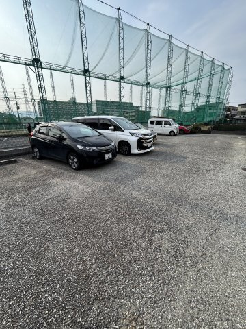 ビューラー藤木の駐車場|駐車場があります
