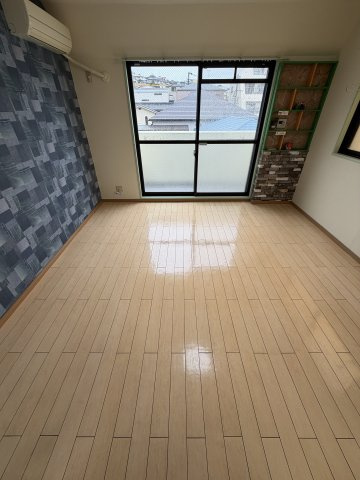 ファーストマンションの居間・リビング